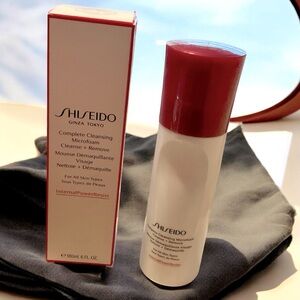 SHISEIDO Complete Cleansing Microfoam Cleanser 6 fl oz.